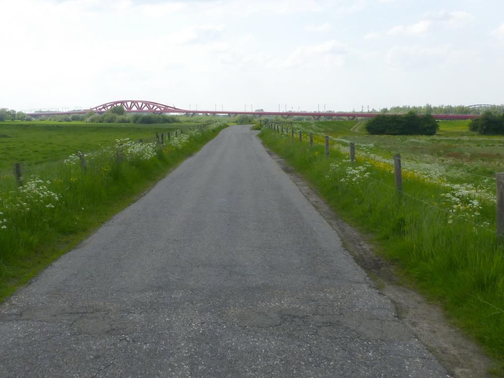 Van Spoorbrug Naar Spoorbrug