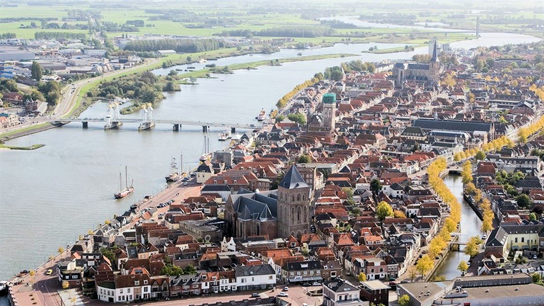 Weesp Kampen, La Base Pizza toertocht