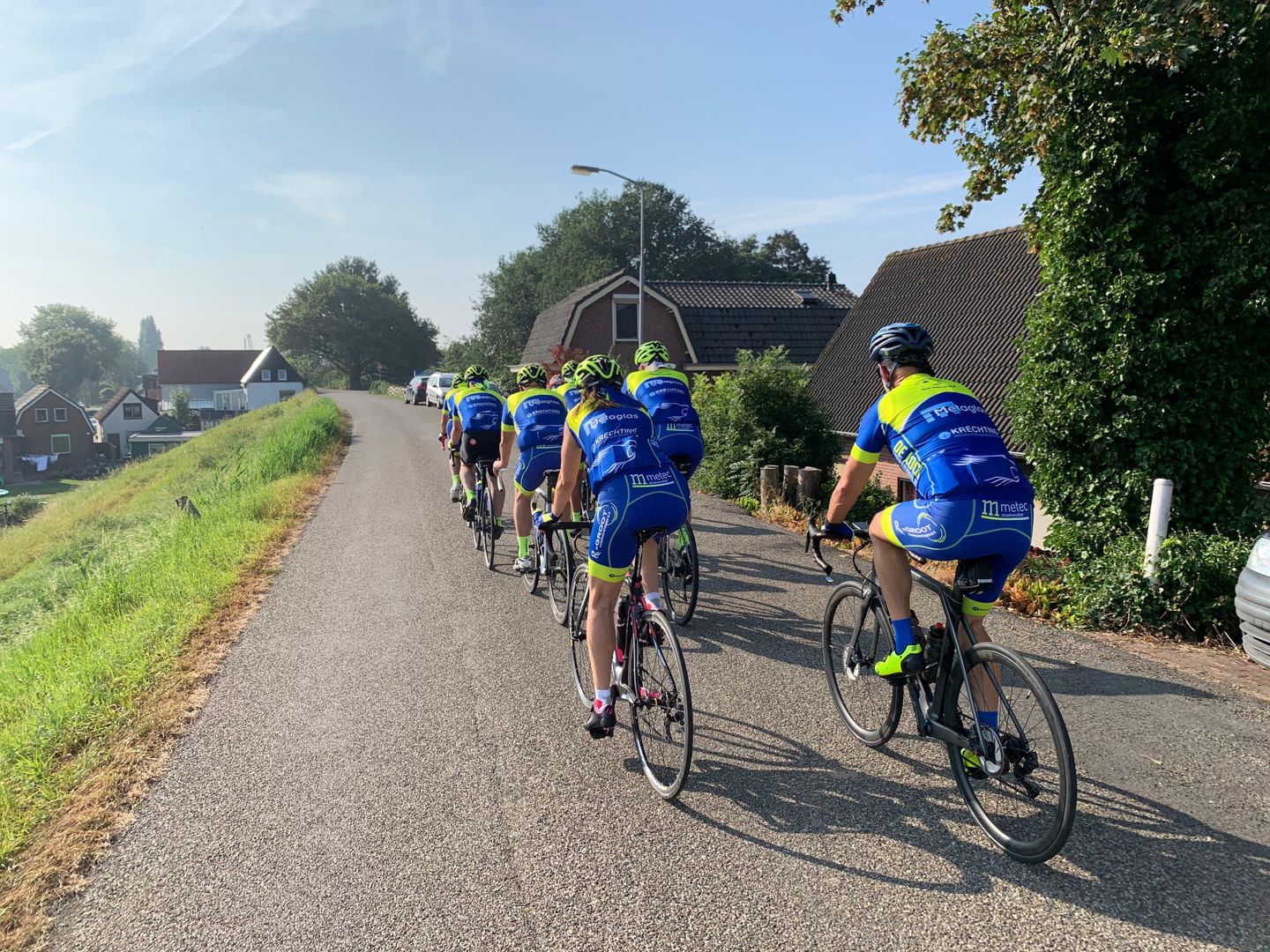 Toertocht door het Land van Maas en Waal