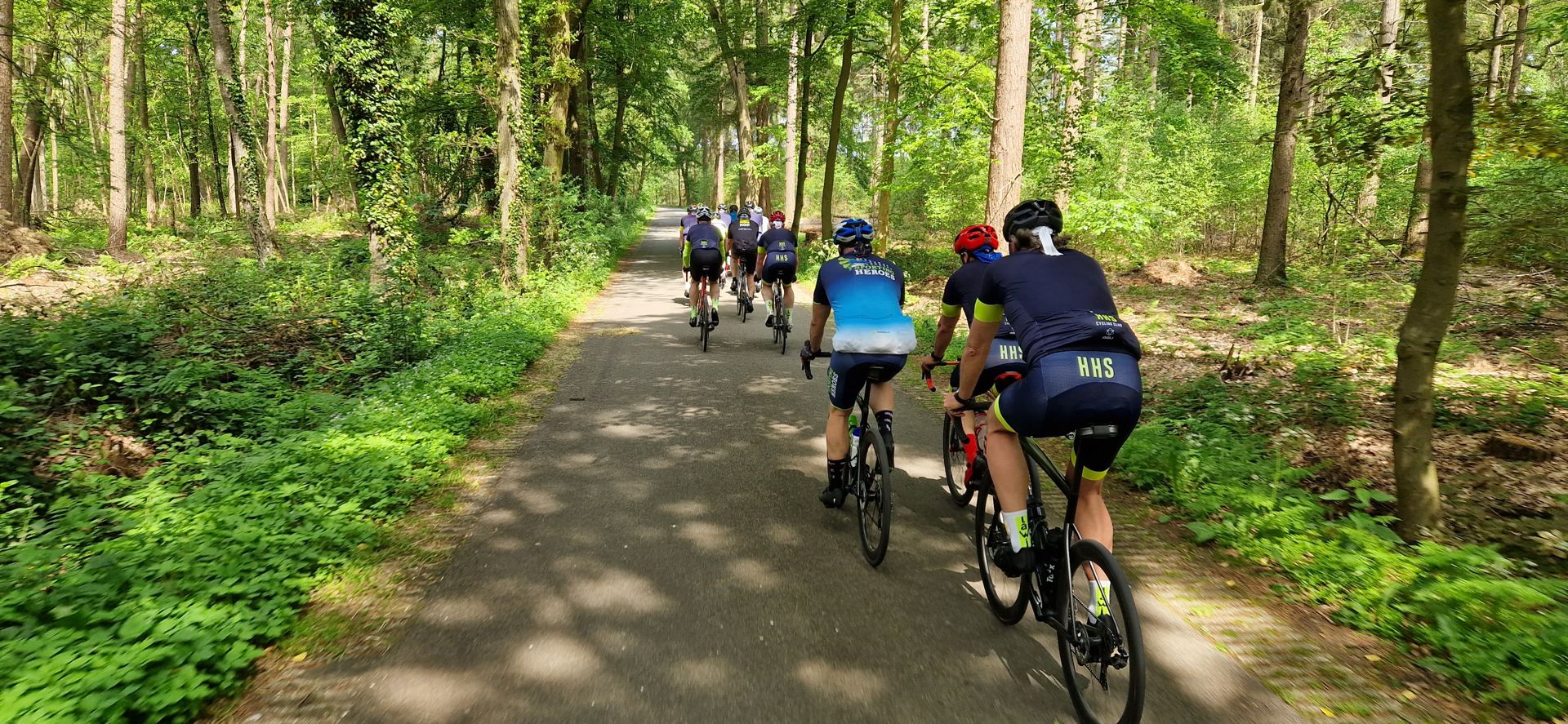 Parijs is nog ver - De Meet (weg of gravel) 2025